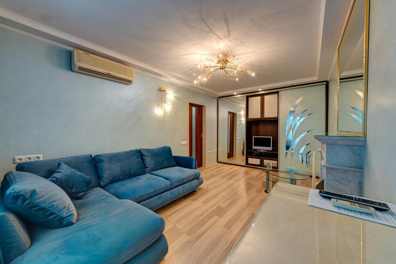Apartamenty Na Dragomirova 10A Κίεβο Εξωτερικό φωτογραφία